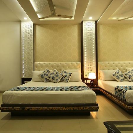 โรงแรมริยา พาเลส อัครา ภายนอก รูปภาพ